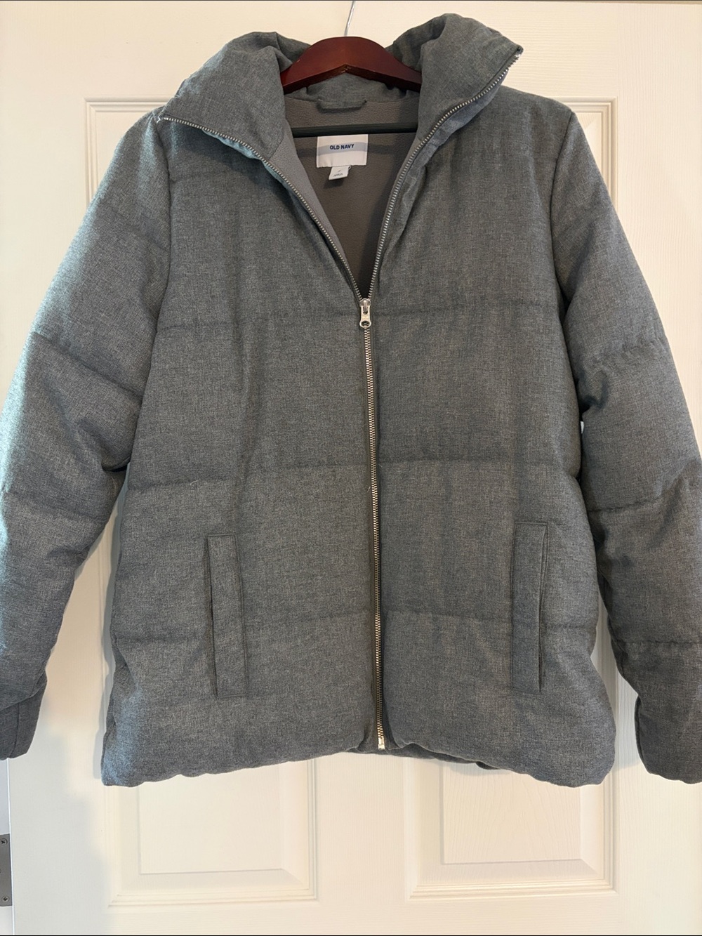 Old Navy Light Gray Quilted Puffer Jacket